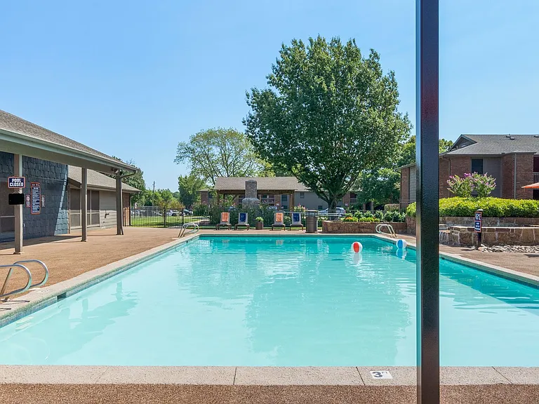 Echo Trail Apartments - Lease Today & Save $300 OFF Move-In Costs! — Photo 59