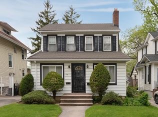 3376 165th St, Flushing, NY 11358