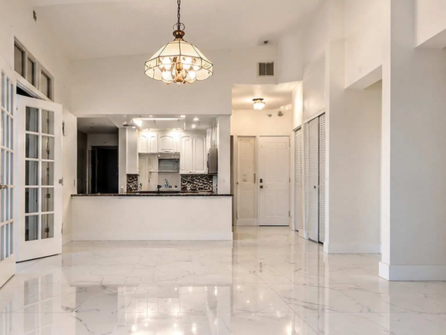 3 bed, 1350 sqft, $2,850 — Photo 1