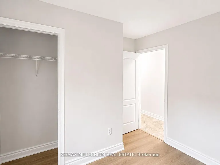 15 Quinlan Rd — Photo 34