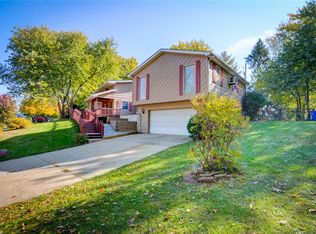 1745 Illini Dr, Decatur, IL 62521