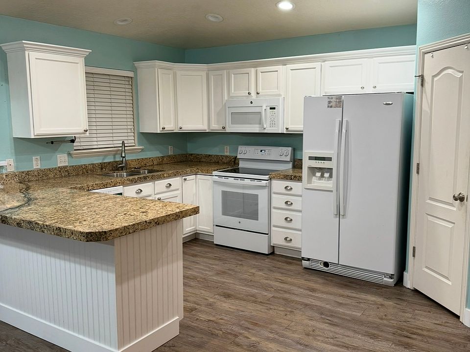 1st image of 518 W Tea Rose Ct #A