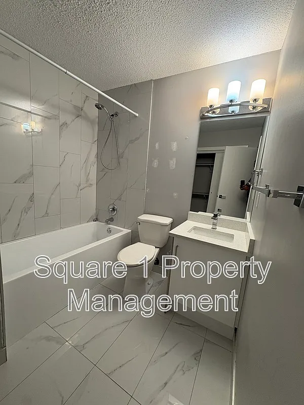 2 bed, 1.0 bath, $1,500 — Photo 3