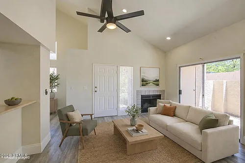 2019 W Lemon Tree Pl Photo 1