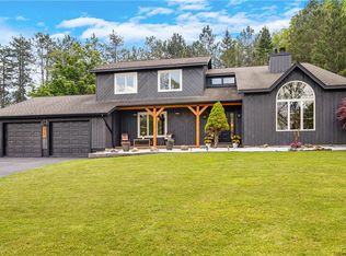 2780 Lyons Rd, Camillus, NY 13031
