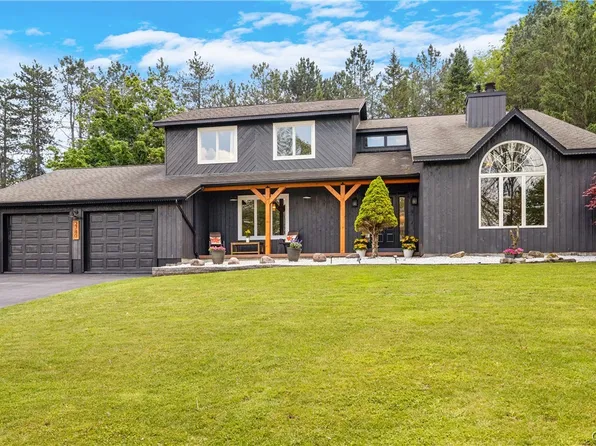 2780 Lyons Rd, Camillus, NY 13031