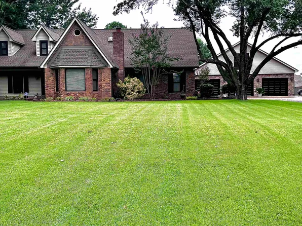 3215 Alfred Dr, Bartlett, TN 38133