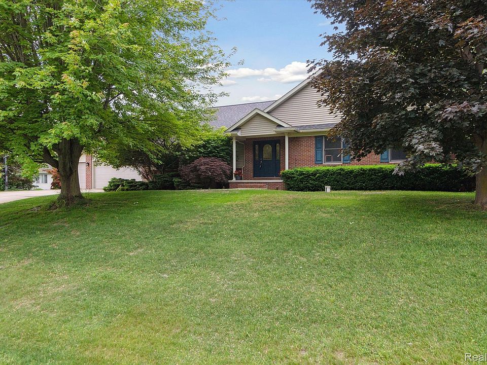 1st image of 16486 W Horseshoe Trl