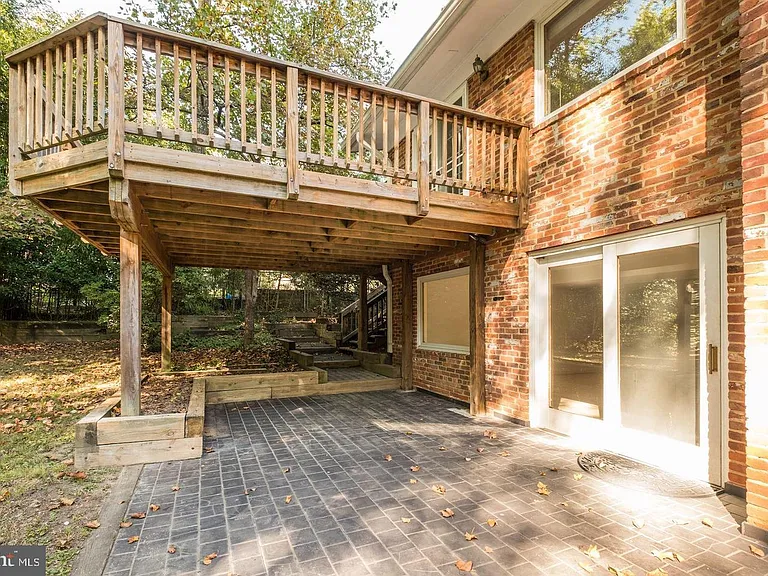 6710 Persimmon Tree Rd — Photo 34