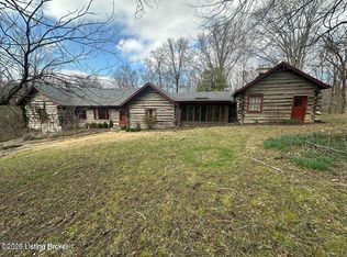 2515 Woodside Rd, Louisville, KY 40207