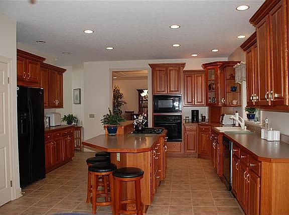 4th image of 1387 New Seabury Ln