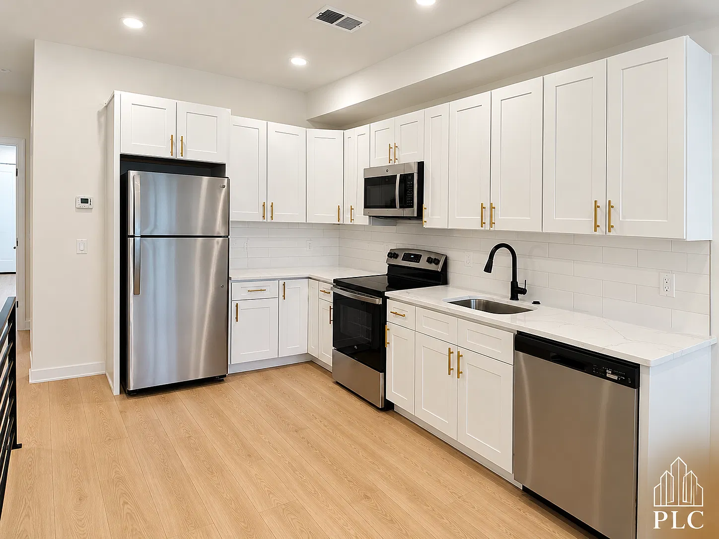2 bed, $1,800 — Photo 1