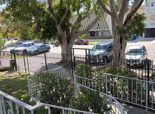 520 N Kenmore Ave APT 1, Los Angeles, CA 90004