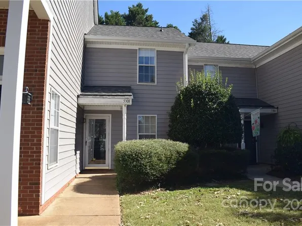 5308 Amity Springs Dr, Charlotte, NC 28212