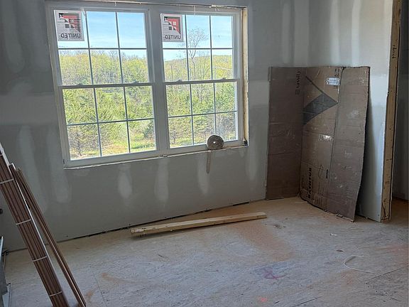 5th image of 489 Union Corners Road