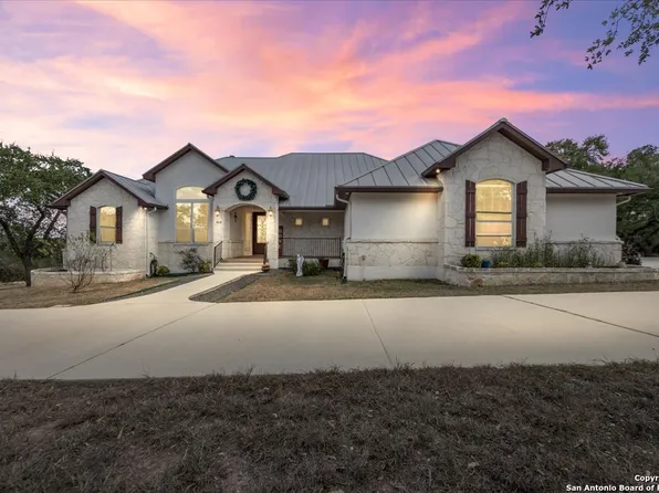 8018 Canham Ranch, Garden Ridge, TX 78266
