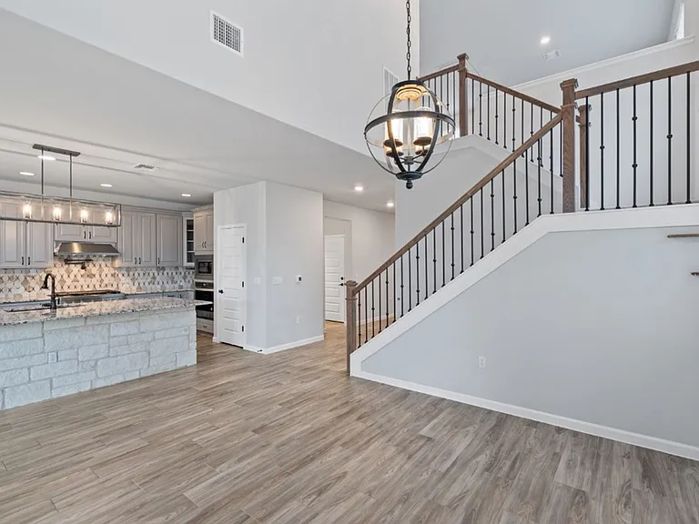 8316 Looksee Ln — Photo 12
