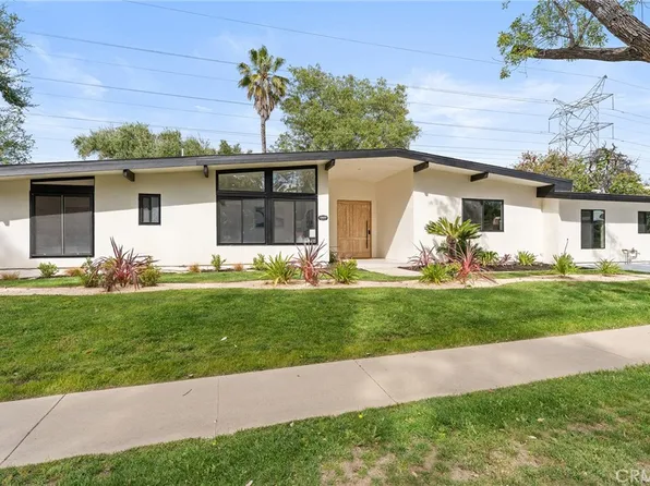 18653 Palomino Dr, Tarzana, CA 91356