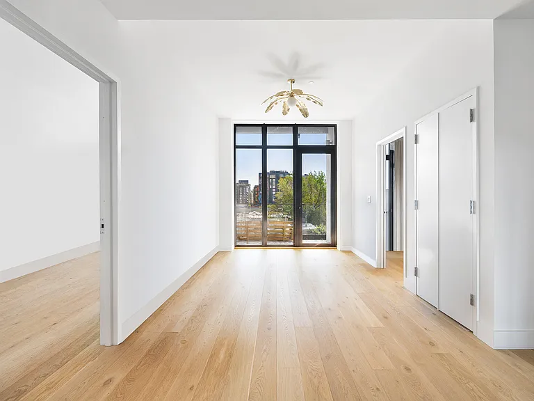 50-07 5th St #5C — Photo 4
