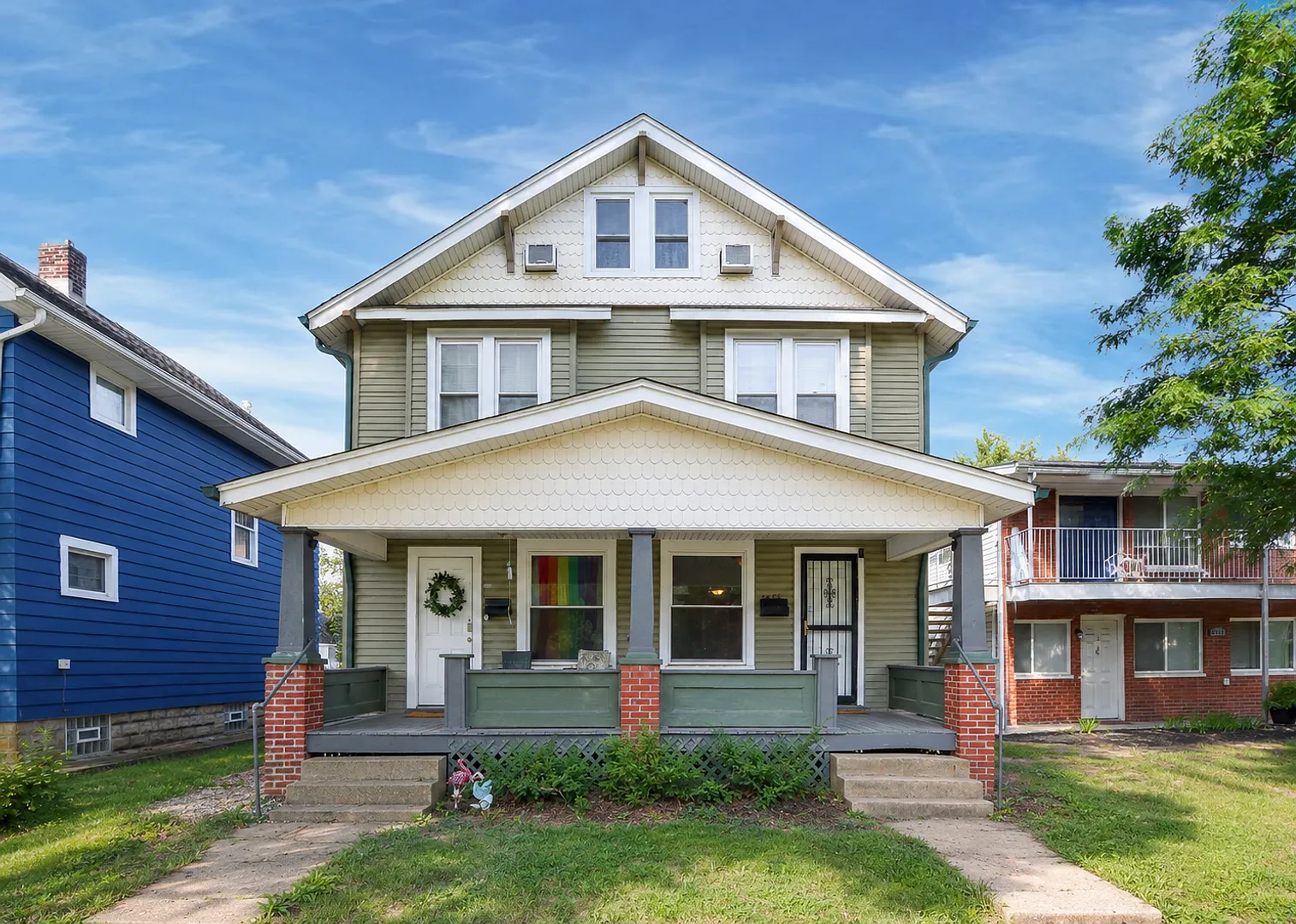 Rental Near OSU 2475 Indianola Ave 4 Bedrooms | 1 Bathroom | $2100/month — Photo 1