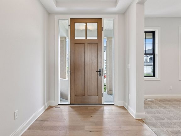 7th image of this home