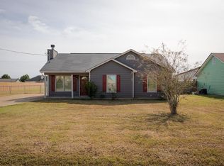 120 Owens Rd, Fort Mitchell, AL 36856