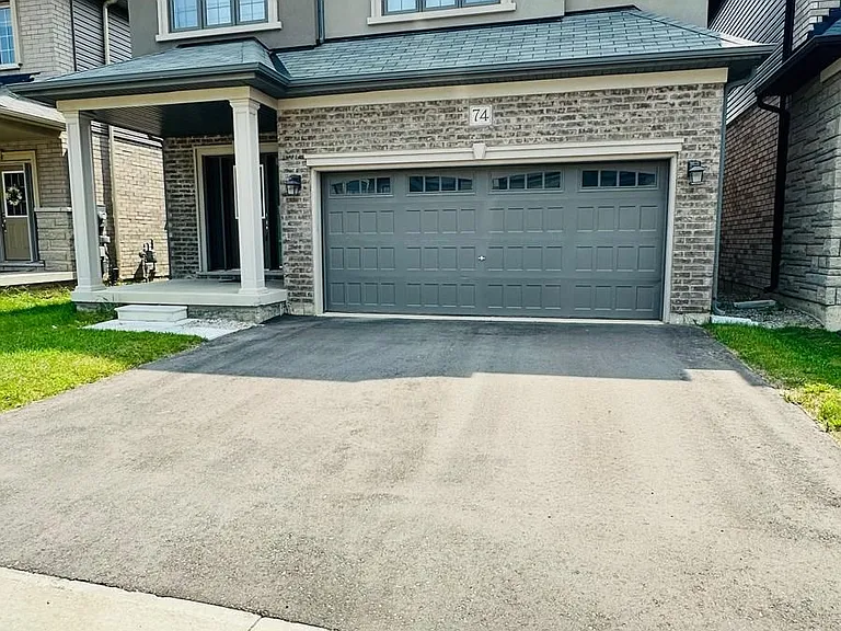 74 Macklin St — Photo 1
