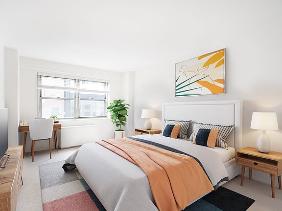 4th image of 211 E 53rd St APT 4F