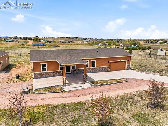4th image of 4080 Murr Rd