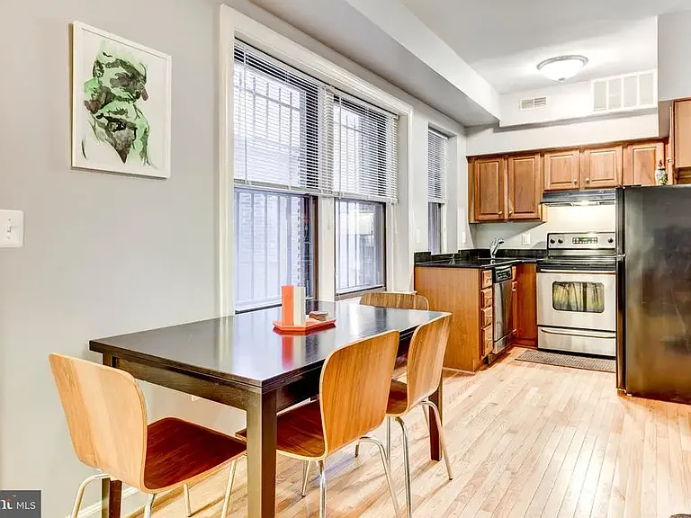1321 Fairmont St NW #206 — Photo 21