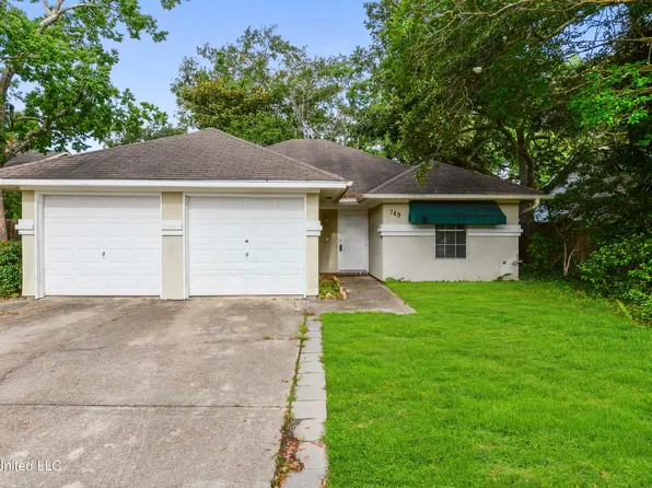 749 Whitney Dr, Biloxi, MS 39532