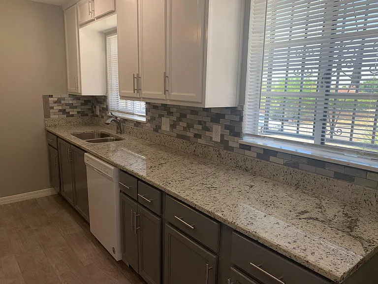 3315 Edgar Park Ave — Photo 8