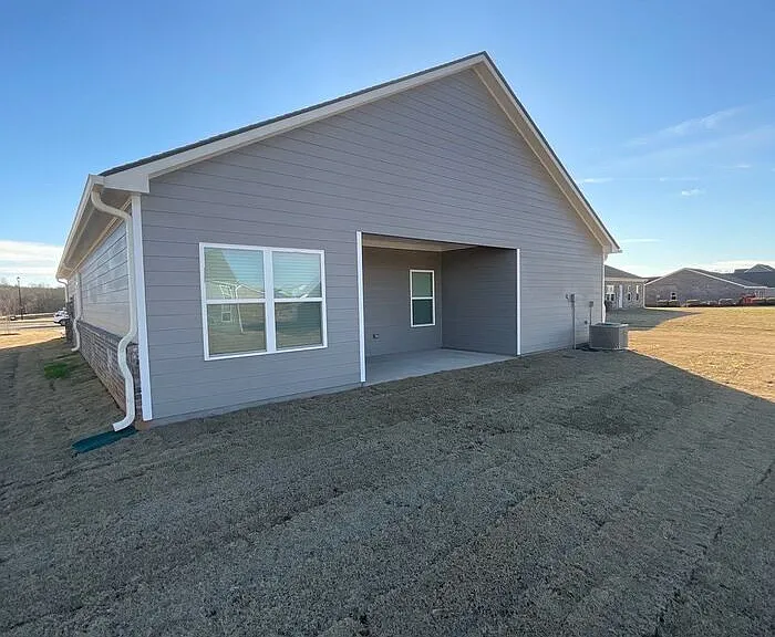 1267 Fendt Dr — Photo 9