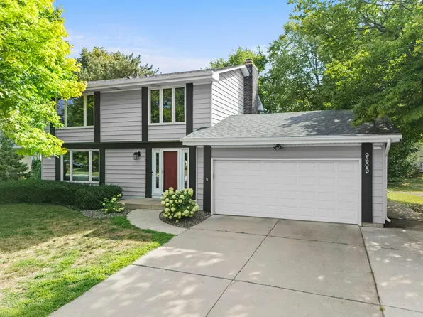 9609 Utica Rd, Bloomington, MN 55437