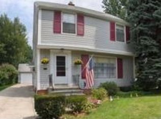 1955 Wyandotte Dr, Euclid, OH 44117