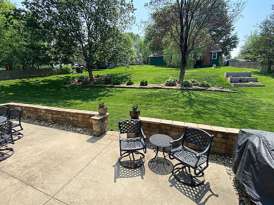 105 Cayuga Ln, Lake Winnebago, MO 64034 Zillow