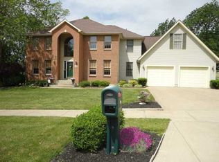 1316 Pin Oak Ln, Heath, OH 43056