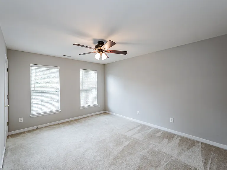 9520 Meredith Creek Ln — Photo 19