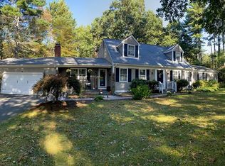 10 Hickory Ridge Rd, Rehoboth, MA 02769