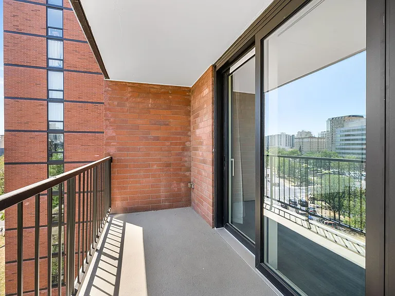 1301 N Speer Blvd #604 — Photo 10