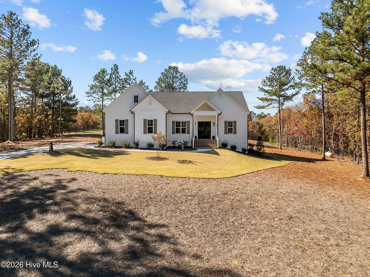 92 Woodland Circle