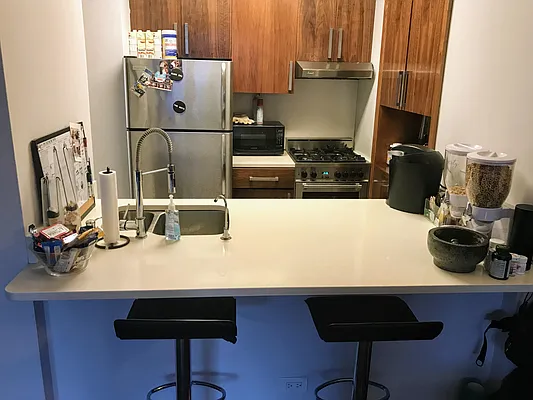 Rented by Compass | media 22