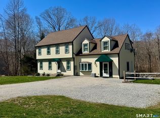 22 Ebony Lane, Essex, CT 06442