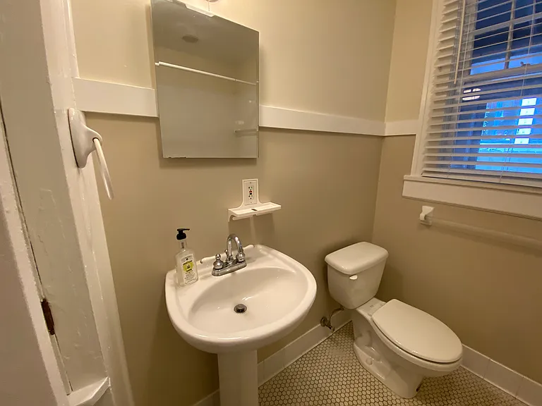823 S Oregon Ave #1 — Photo 25