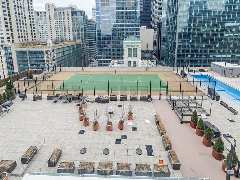 345 N Lasalle St #1805 — Photo 16