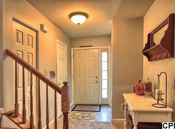 2nd image of 465 Waverly Wood Dr