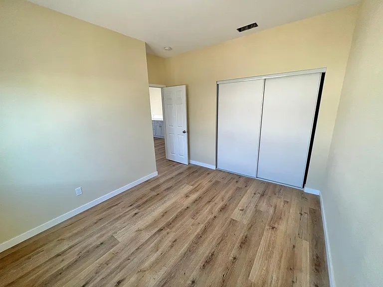 6887 Marlowe Dr — Photo 8