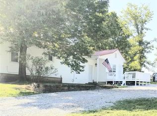 1086 Highway J, Fredericktown, MO 63645