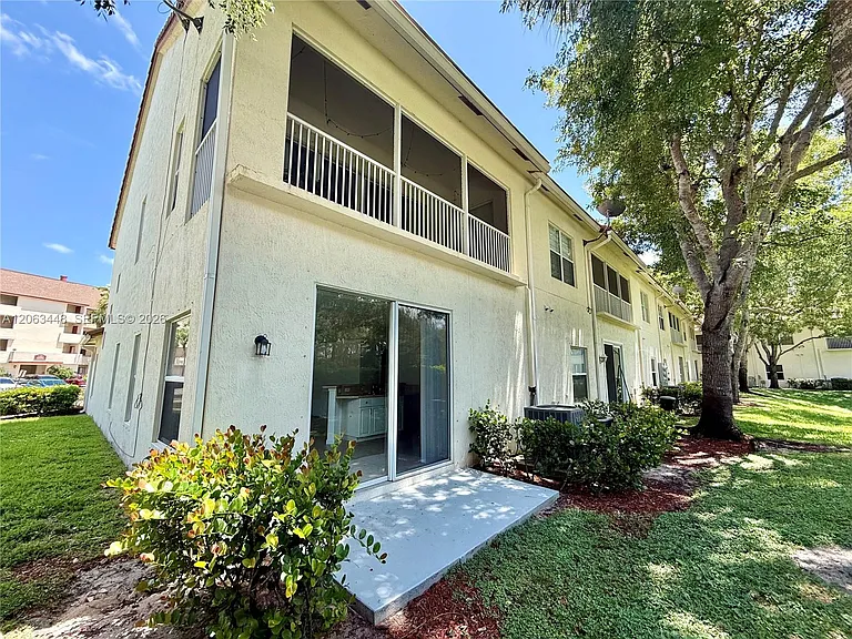 12572 Shoreline Dr #107 — Photo 21