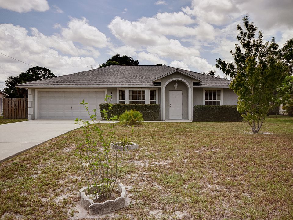 1st image of 1055 Highland Dr